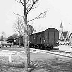 Goederentrein in het centrum van Roden